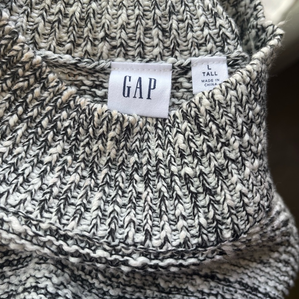 GAP Knit Sweater Vest